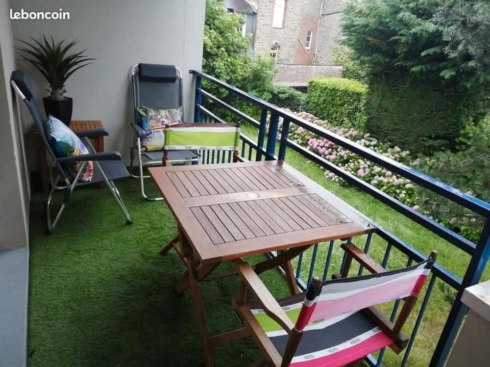 Appartement Au calme, 100m plage Écluse, balcon, garage, Wifi 3 Impasse Roche Fontaine 35800 Dinard