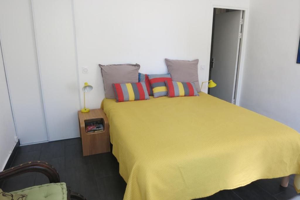 Au centre, cosy, calme et spacieux studio moderne 67000 Strasbourg