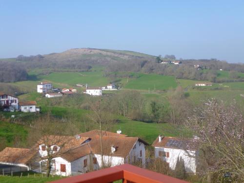 Appartement au coeur du pays basque : vue superbe Saint-Esteben france