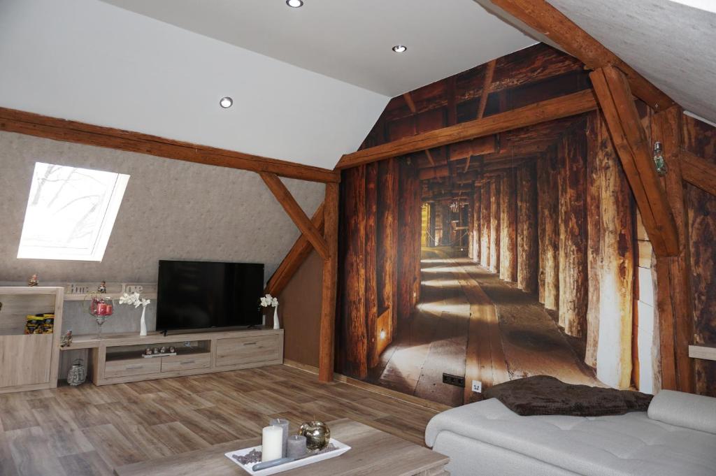 Außergewöhnliche Dachgeschosswohnung 14 Steinfeld, 38154 Königslutter am Elm