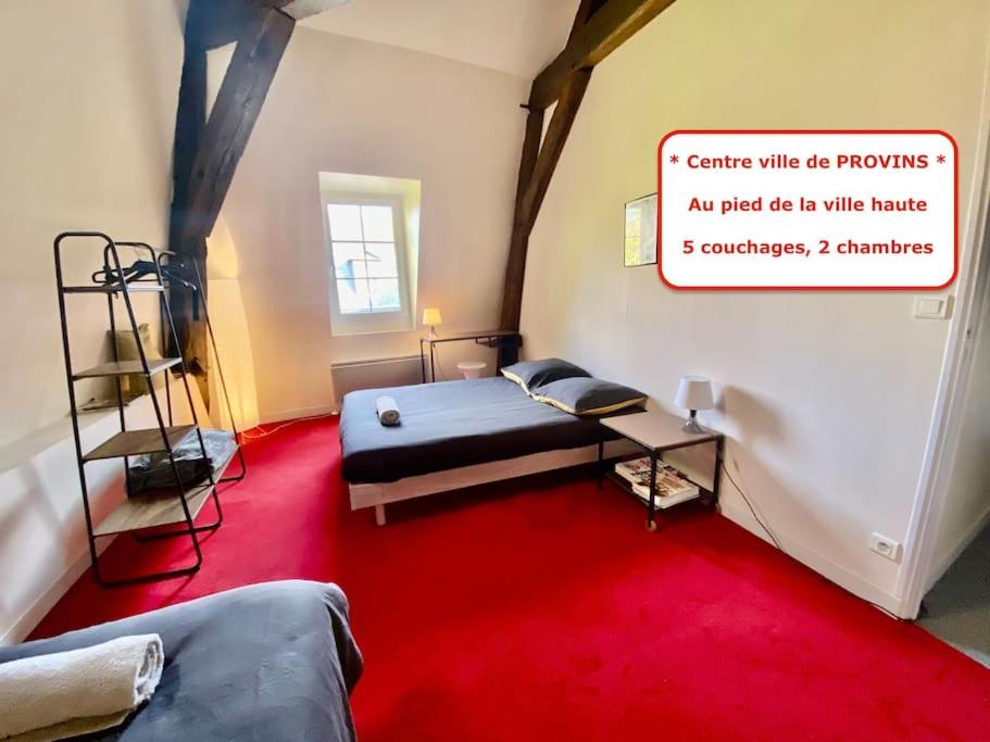 Appartement * Au pied de la ville haute * ZEN LOC 3 16 Rue aux Aulx 77160 Provins