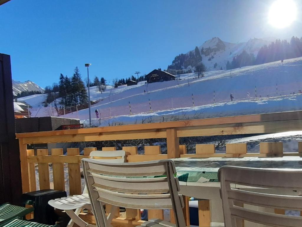 Au pied des pistes, à 2 pas de l'ESF et des commerces ! 1297 route de l'Envers du Chinaillon, 74450 Le Grand-Bornand