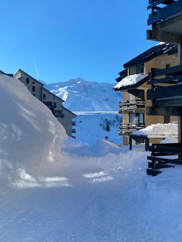 Au pied des pistes