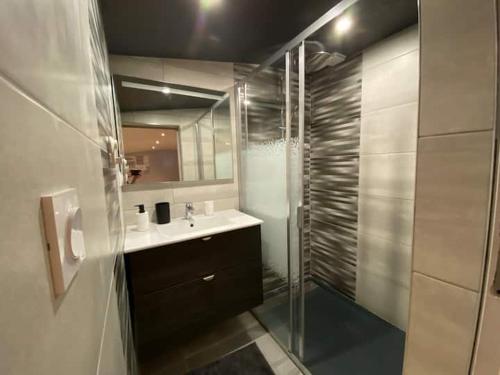 Au pool house de la Faye +spa ouvert toute l'année
