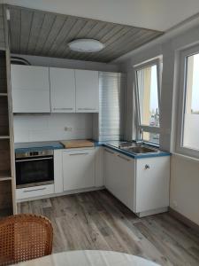 Au repos des baigneurs, appartement rez-de-chaussée, WIFI