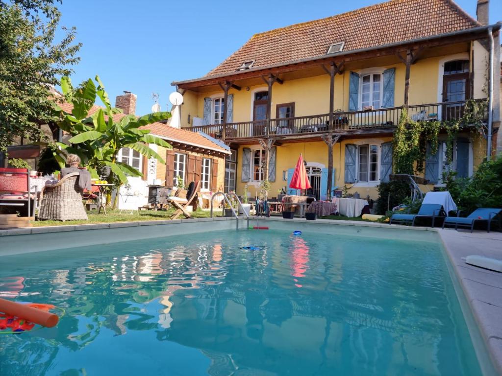 Au studio de kris 54390 Frouard