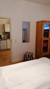 AufmLohr - Appartement mit 3 Schlafzimmern - in Leverkusen Hitdorf - NEU RENOVIERT