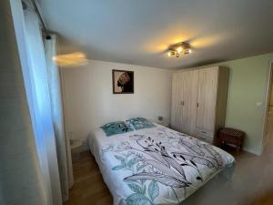 Aulnay cocoon