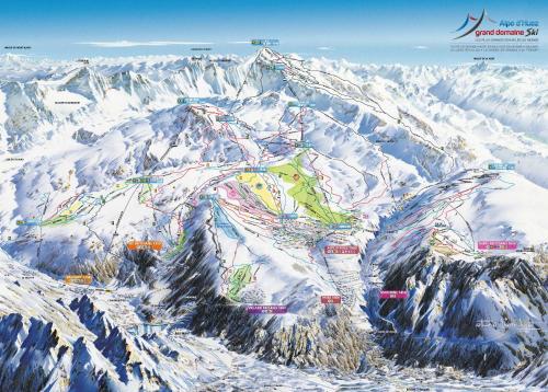 auris en oisans, vue sur le massif des ecrins