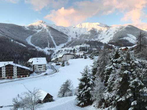 AURON (06) 2P SKI WINTER+SUMMER