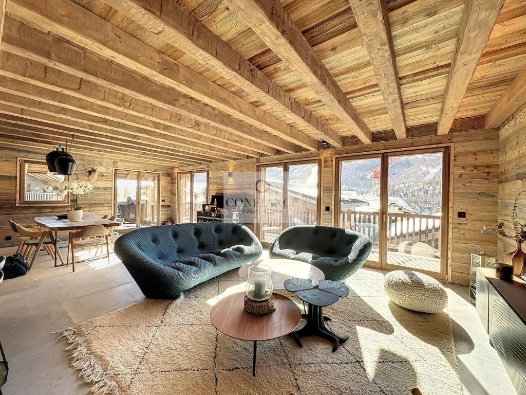 Appartement Auron Chalet Umami 340m² 5 chambres/ 10 pax Le Collet d'Auron 06660 Saint-Étienne-de-Tinée