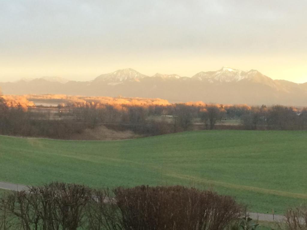 Ausblick - Auszeit Tulpenstraße 8 EG und 1. Etage, 83253 Rimsting