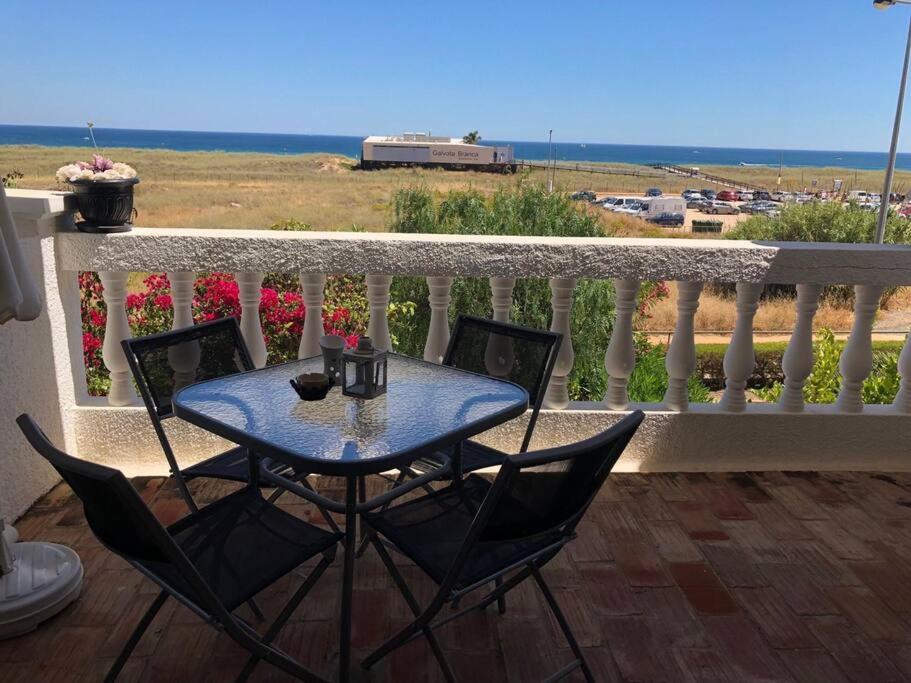 Appartement Authentic 2-bedroom beach house at Meia Praia 3 Pinhal da Meia Praia Bloco L 8600-315 Lagos