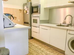Authentic and beautiful one bedroom apartment Seafront with Garden Cannes