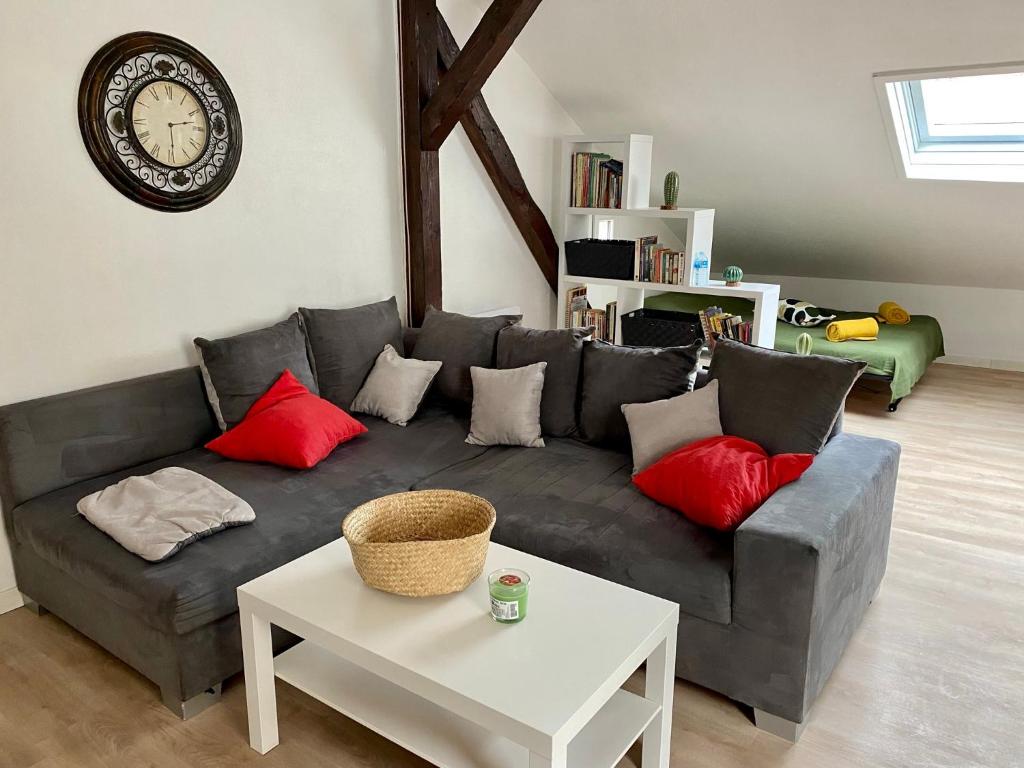 Appartement Authentic Loft - 10 min to the city center 31 Rue de Mundolsheim 67300 Schiltigheim