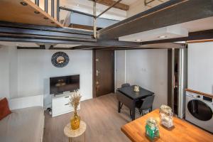 Authentic pied-a-terre nearby the Vieux Port