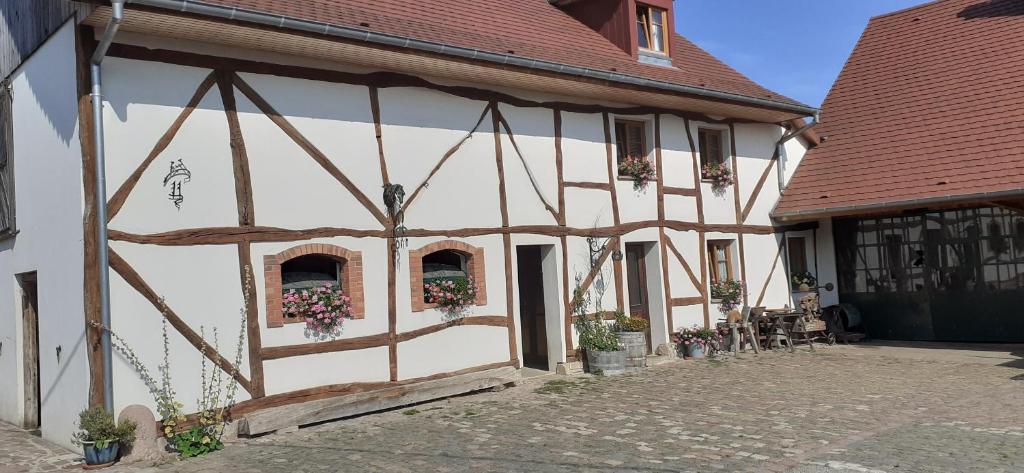 Aux 3 marteaux 11 grand-rue, 68780 Soppe-le-Haut