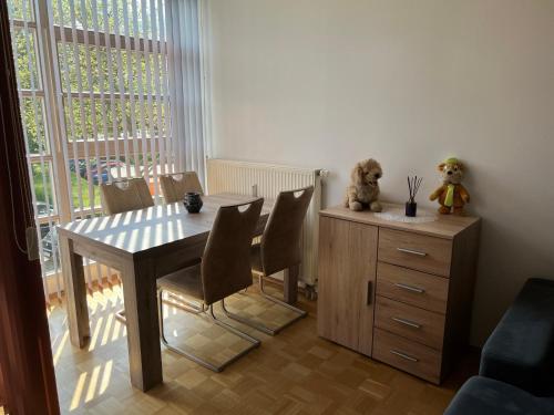 Aux Property - Apartment am Rennplatz