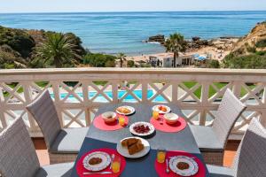 Aveiros by the Sea