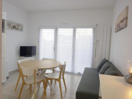 AVELIG appartement 4 personnes bord de mer dans station balnéaire