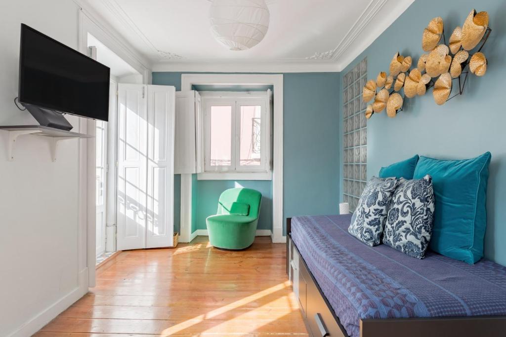 Avenida da Liberdade Area, Bright and Newly Renovated 2 Bedroom Apartment, Lisbon Historical Center Rua do Cardal de São José 18, 1150-090 Lisbonne