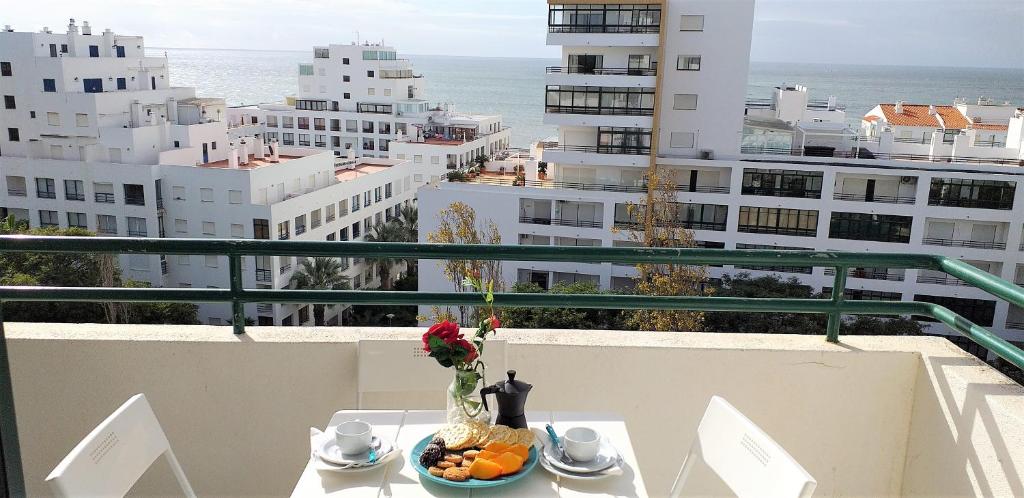 Appartement Avenida Mar- Vista Mar, Wifi, 150mt Praia Av. Sá Carneiro Edifício Avenida Bloco A 8º D 8125-153 Quarteira