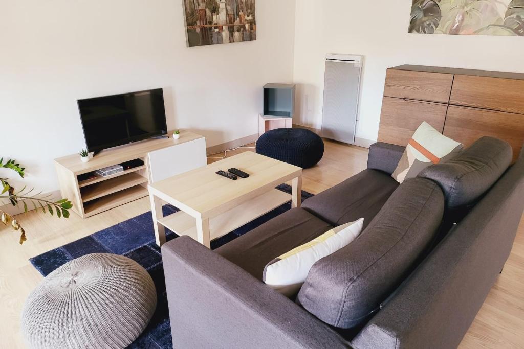 Appartement Avignon Pedestrian Center Large And Bright Appt 28 Place du change 84000 Avignon