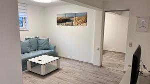 Awad‘s White Apartment