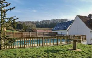 Awesome apartment in Alette with WiFi and Outdoor swimming pool