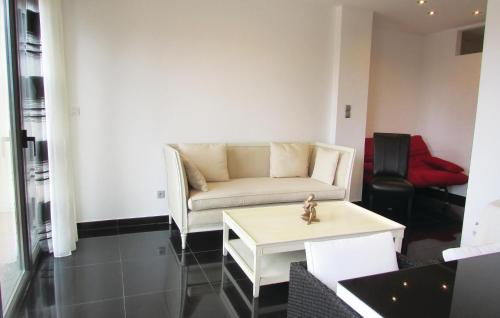 Awesome apartment in Algajola with 2 Bedrooms