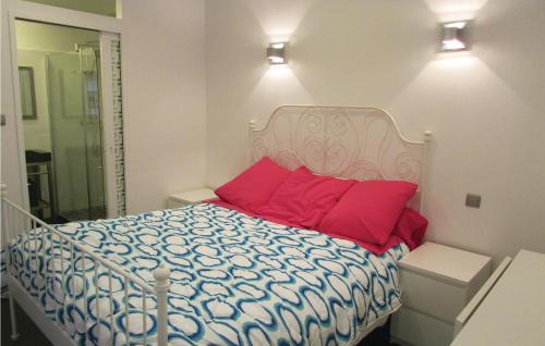Awesome apartment in Algajola with 2 Bedrooms