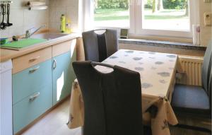 Appartement Awesome apartment in Alt Bukow OT Teschow with 2 Bedrooms and WiFi  18233 Teschow Mecklembourg-Poméranie