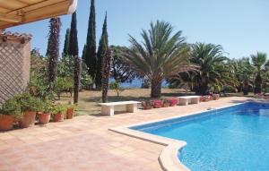 Awesome apartment in Argels sur Mer with 2 Bedrooms, WiFi and Outdoor swimming pool