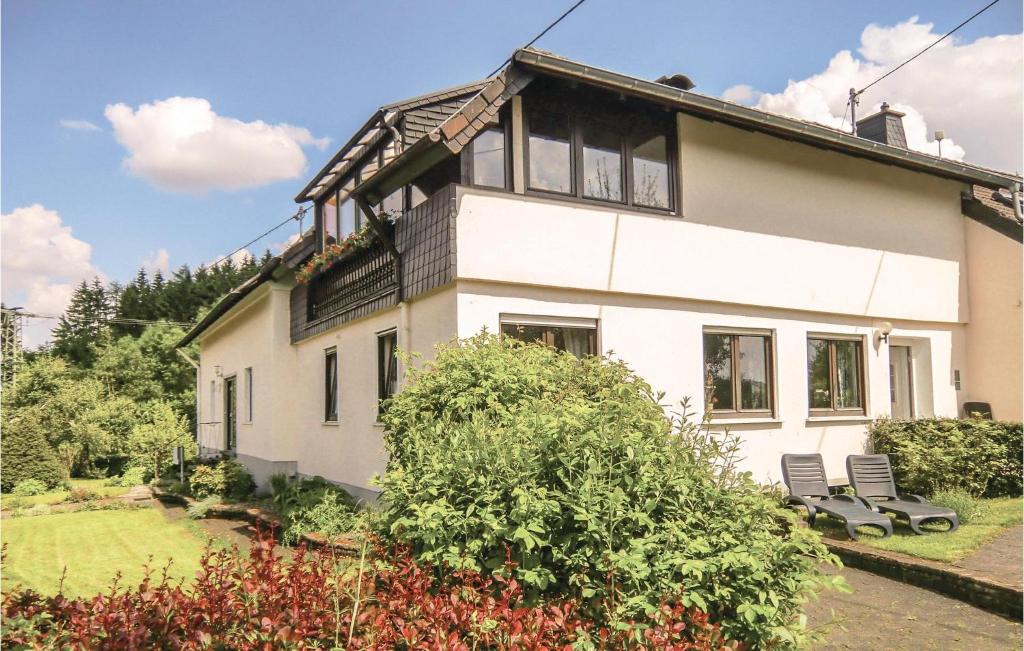 Awesome apartment in Duppach with 2 Bedrooms and WiFi , 54597 Duppach