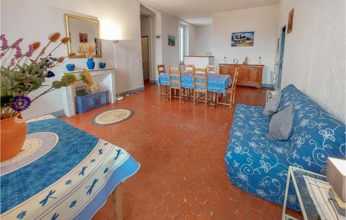 Awesome apartment in Fox Amphoux with Outdoor swimming pool, 2 Bedrooms and WiFi