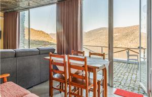 Awesome apartment in Freixo de espada c with 1 Bedrooms and Outdoor swimming pool