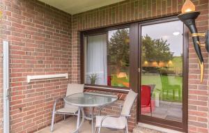 Awesome apartment in Friedrichskoog with
