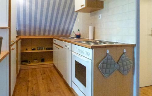 Awesome apartment in Gager w/ WiFi