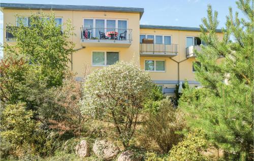 Awesome apartment in Graal-Mritz with 1 Bedrooms and WiFi