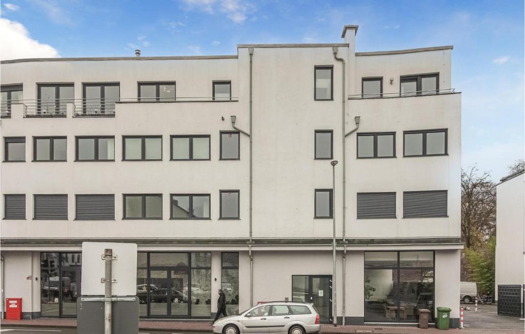 Awesome apartment in Hilden with 1 Bedrooms and WiFi , 40721 Hilden