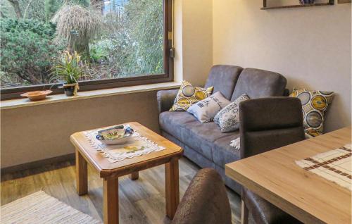 Awesome apartment in Hinterweidenthal with 2 Bedrooms and WiFi
