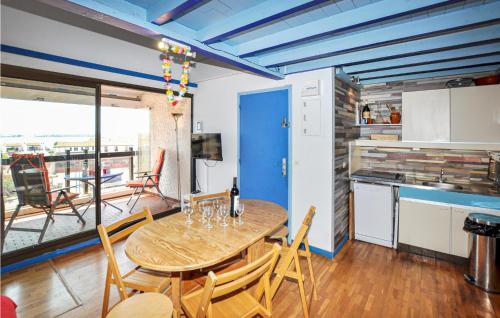 Awesome apartment in Le Barcars with 2 Bedrooms, WiFi and Outdoor swimming pool