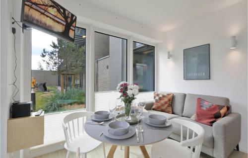 Awesome apartment in Lembruch-Dmmer See with 2 Bedrooms, WiFi and Indoor swimming pool