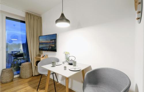 Awesome apartment in Lembruch-Dmmer See with WiFi and Indoor swimming pool