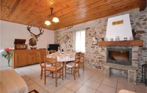 Awesome apartment in Les Salles du Gardon with 2 Bedrooms and WiFi