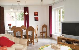 Awesome apartment in Mirow OT Qualzow with 2 Bedrooms