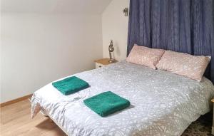 Awesome apartment in Montouss with Outdoor swimming pool, 2 Bedrooms and WiFi
