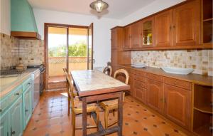 Awesome apartment in Porticcio with WiFi and 2 Bedrooms