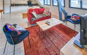 Awesome apartment in Quimperlé with WiFi and 2 Bedrooms