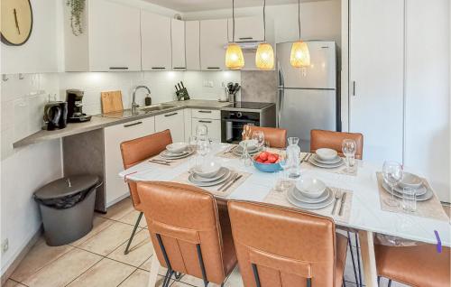 Awesome apartment in Savines-le-Lac with WiFi and 3 Bedrooms